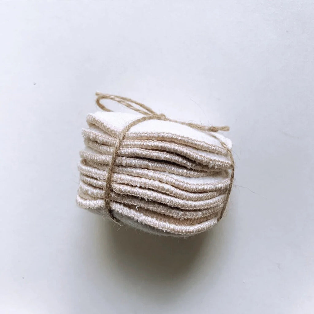 The Brow Bar Reusable 100% Organic Cotton Pads